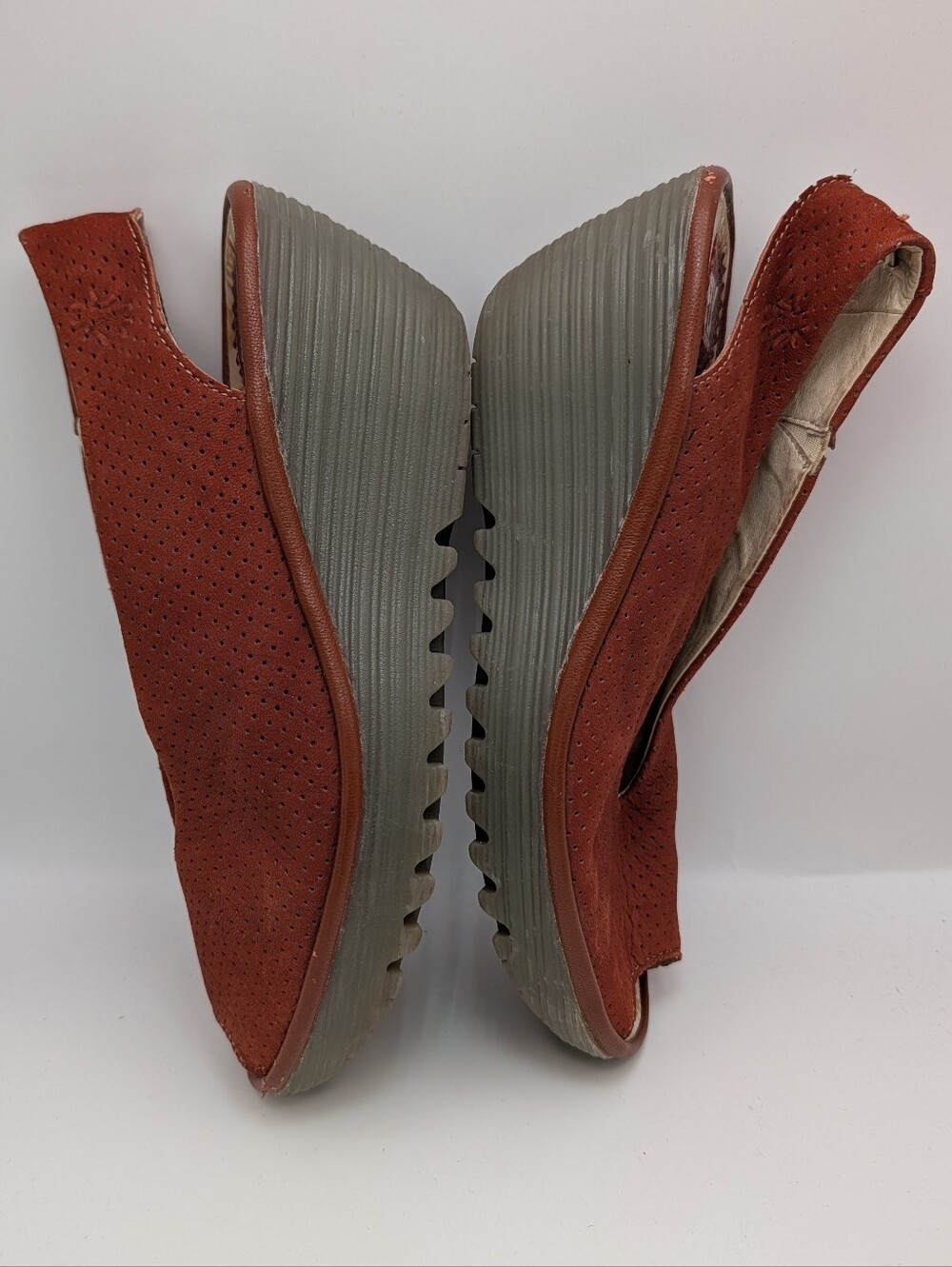 Fly London Yazu Wedge Slingback - Picture 7 of 14
